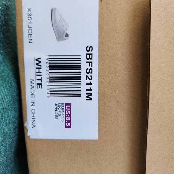 Men's Bruno Marc size 8.5 White sneakers - Picture 9 of 9